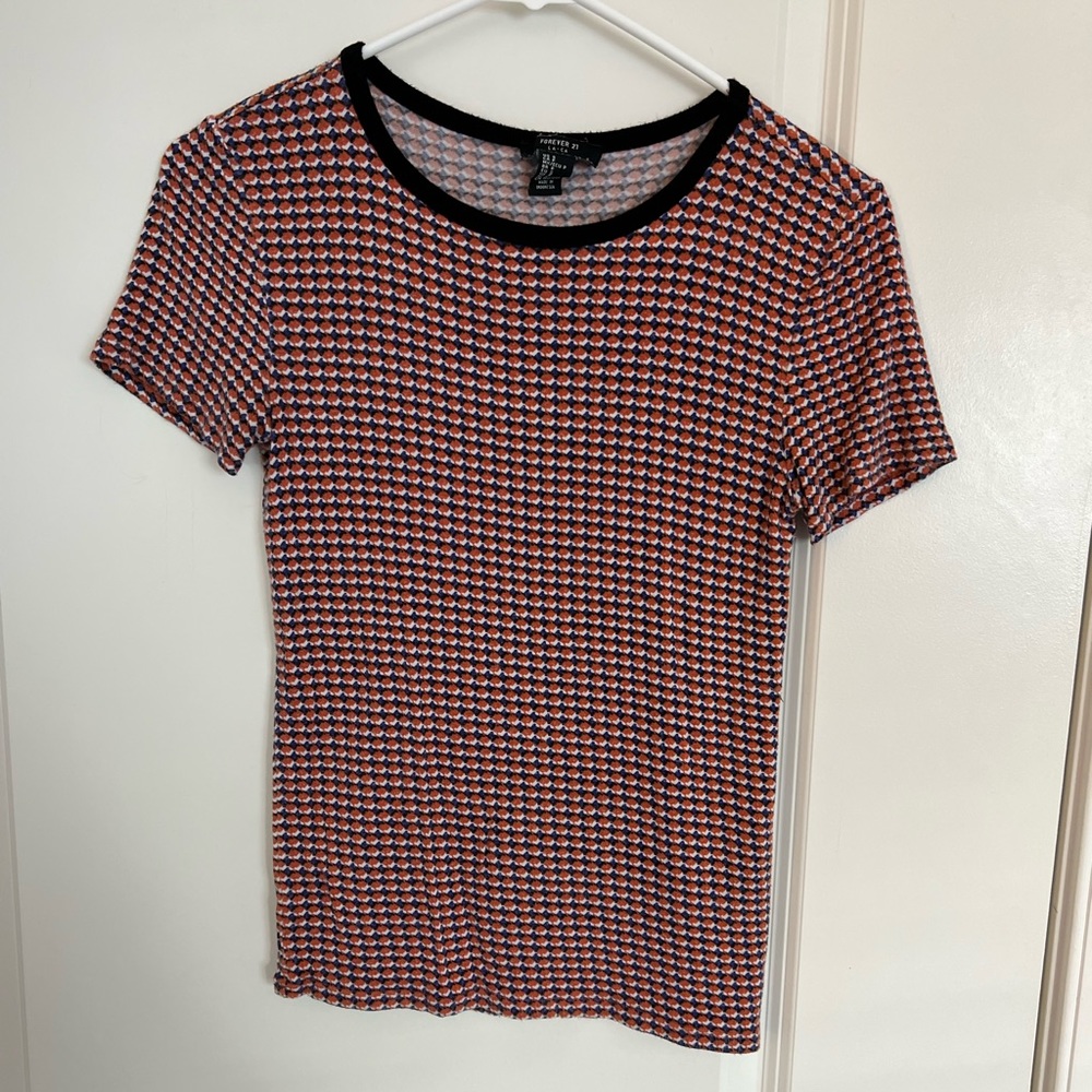 Forever 21 Tight t-shirt with design